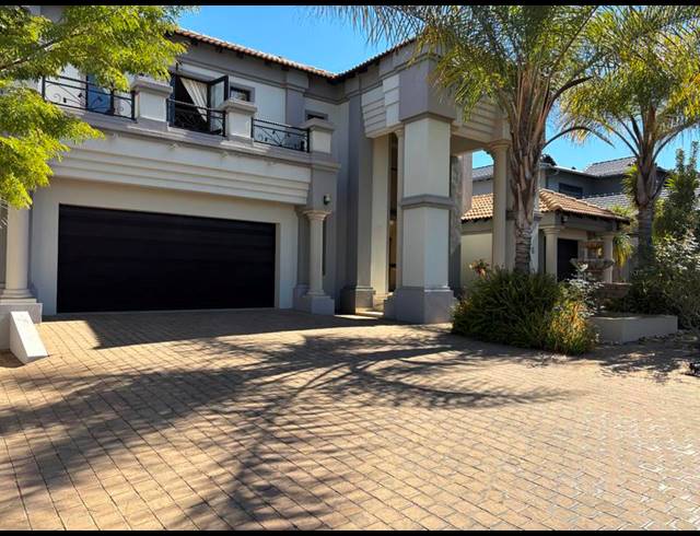 5 BEDROOM HOUSE FOR SALE IN MIDLANDS ESTATE